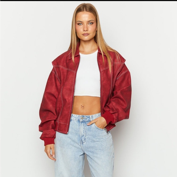 LIONESS Vista Crimson Bomber Jacket NWT - Picture 6 of 8